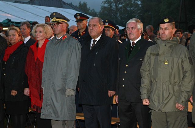 Bildgröße auf die Monitorauflösung (640x480 px) optimiert