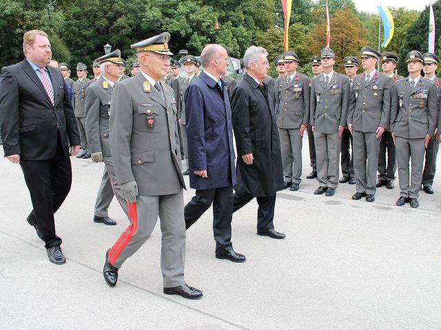 Bildgröße auf die Monitorauflösung (640x480 px) optimiert