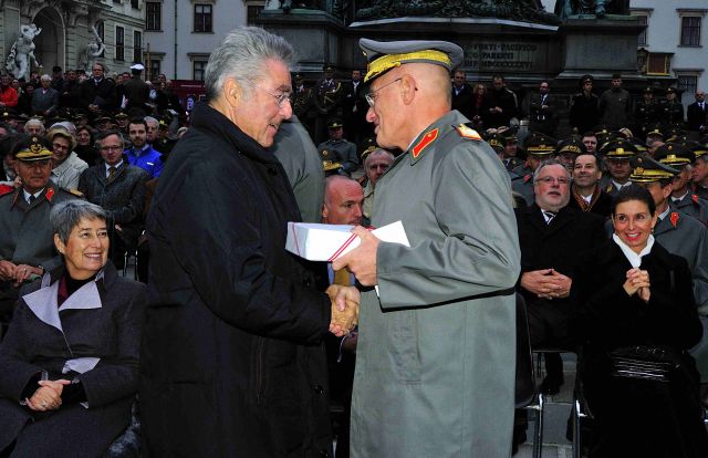 Bildgröße auf die Monitorauflösung (640x480 px) optimiert