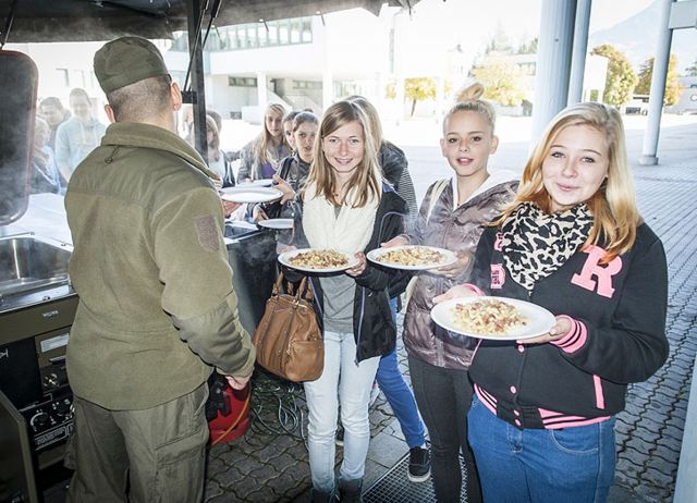 Bildgr&ouml;&szlig;e auf die Monitoraufl&ouml;sung (640x480 px) optimiert