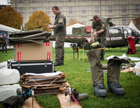 Bildgröße auf die Monitorauflösung (640x480 px) optimiert