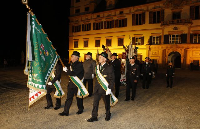 Bildname: 20131024_192532.jpg, momentane Bildgröße: 640x413 px Bildgröße auf die Monitorauflösung (640x480 px) optimiert