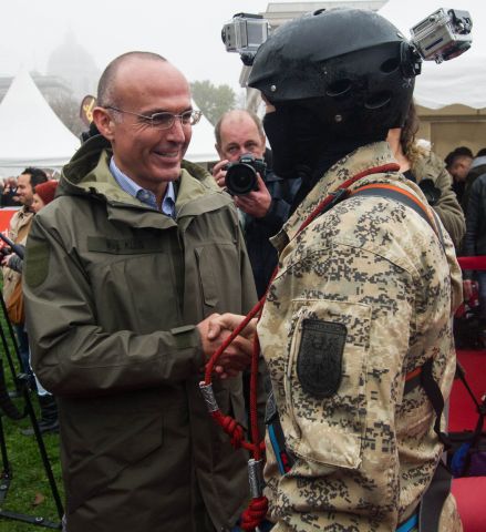 Bildgr&ouml;&szlig;e auf die Monitoraufl&ouml;sung (640x480 px) optimiert