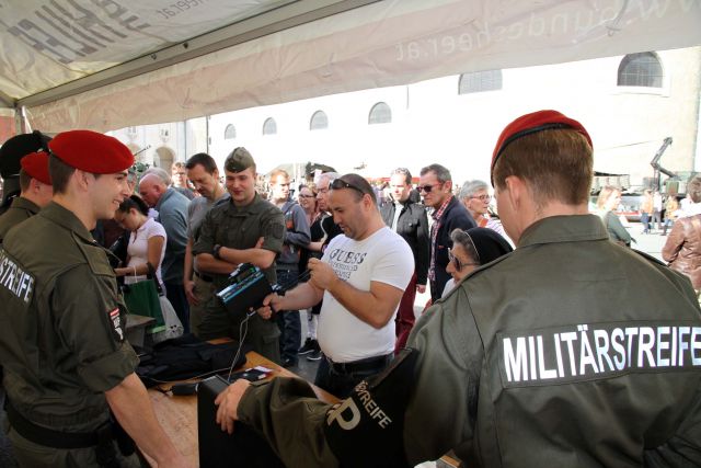 Bildgr&ouml;&szlig;e auf die Monitoraufl&ouml;sung (640x480 px) optimiert