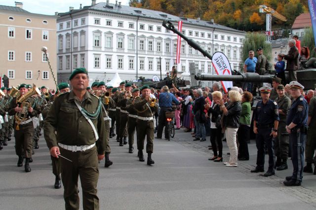 Bildgröße auf die Monitorauflösung (640x480 px) optimiert