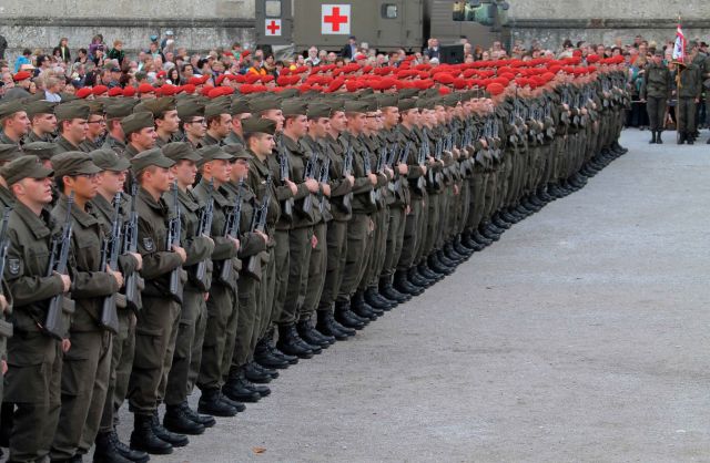 Bildgröße auf die Monitorauflösung (640x480 px) optimiert