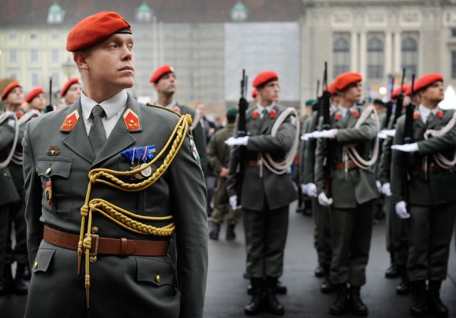 Bildgröße auf die Monitorauflösung (640x480 px) optimiert