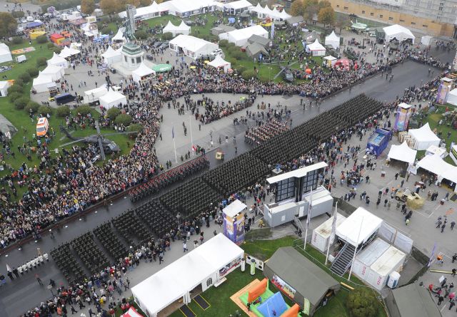 Bildgr&ouml;&szlig;e auf die Monitoraufl&ouml;sung (640x480 px) optimiert