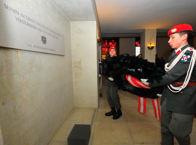 Bildgröße auf die Monitorauflösung (640x480 px) optimiert