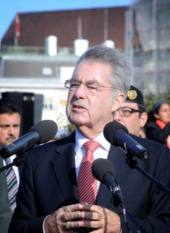 Bildgröße auf die Monitorauflösung (640x480 px) optimiert