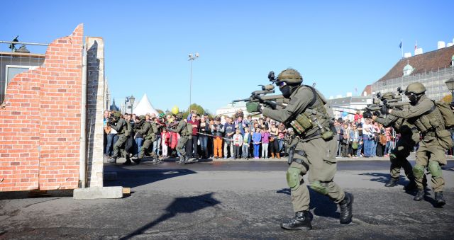 Bildgr&ouml;&szlig;e auf die Monitoraufl&ouml;sung (640x480 px) optimiert