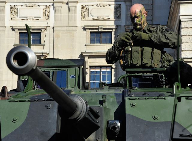 Bildgr&ouml;&szlig;e auf die Monitoraufl&ouml;sung (640x480 px) optimiert