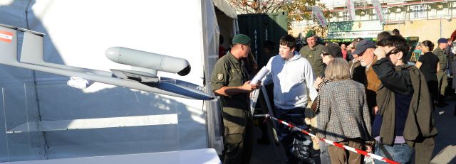 Bildgr&ouml;&szlig;e auf die Monitoraufl&ouml;sung (640x480 px) optimiert