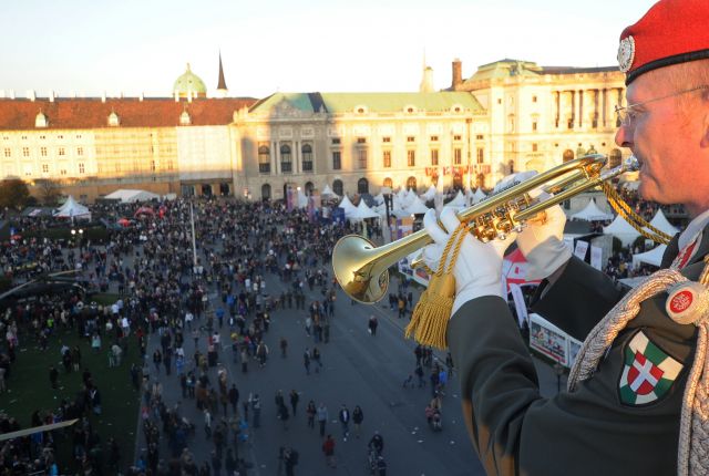 Bildgröße auf die Monitorauflösung (640x480 px) optimiert