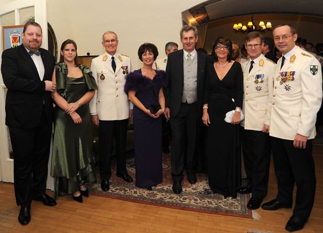 Bildgröße auf die Monitorauflösung (640x480 px) optimiert