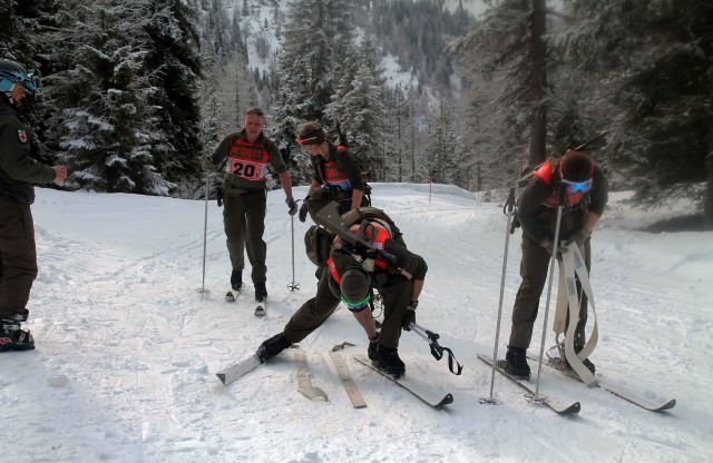 Bildgröße auf die Monitorauflösung (640x480 px) optimiert