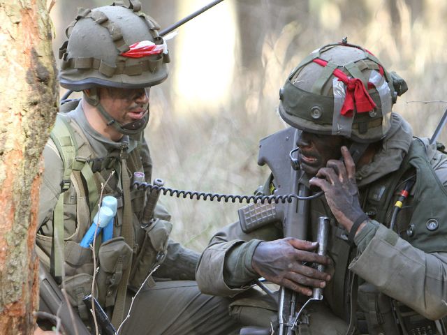 Bildgröße auf die Monitorauflösung (640x480 px) optimiert