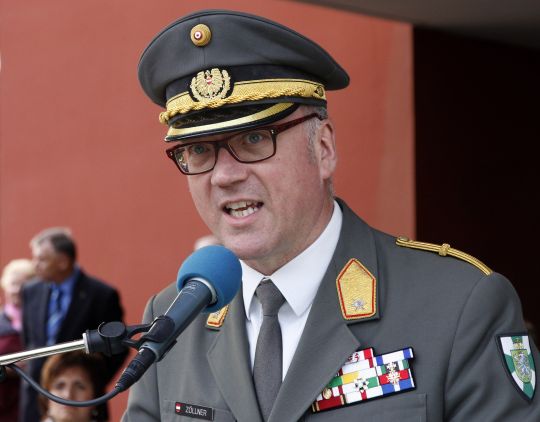 Bildgröße auf die Monitorauflösung (640x480 px) optimiert