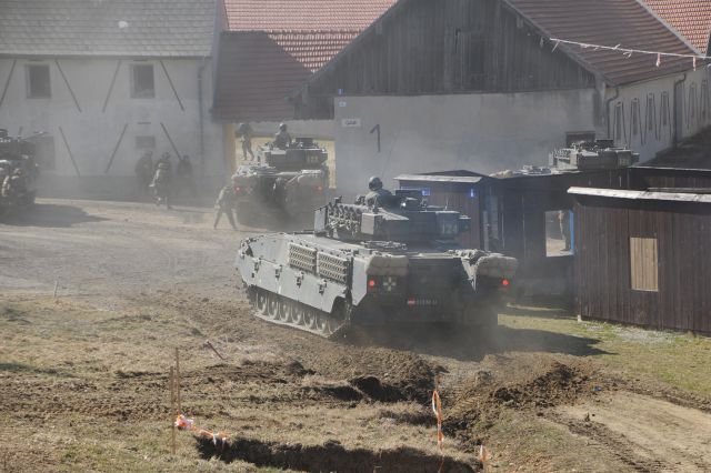 Bildgröße auf die Monitorauflösung (640x480 px) optimiert