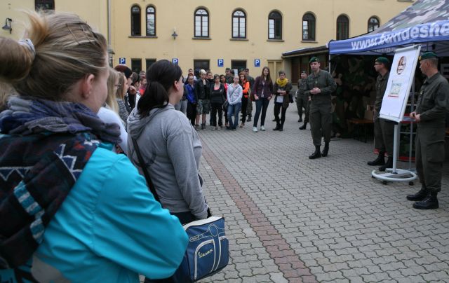 Bildgr&ouml;&szlig;e auf die Monitoraufl&ouml;sung (640x480 px) optimiert