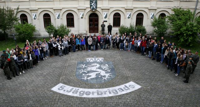 Bildgr&ouml;&szlig;e auf die Monitoraufl&ouml;sung (640x480 px) optimiert