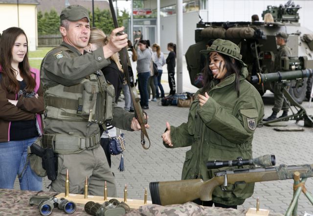 Bildgröße auf die Monitorauflösung (640x480 px) optimiert