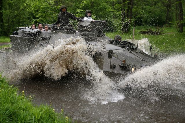 Bildgr&ouml;&szlig;e auf die Monitoraufl&ouml;sung (640x480 px) optimiert