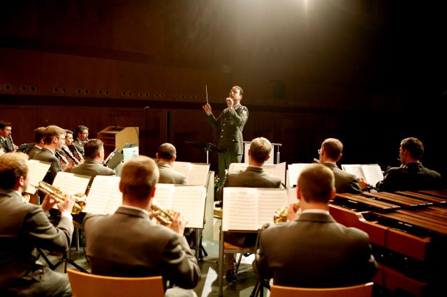 Bildgröße auf die Monitorauflösung (640x480 px) optimiert