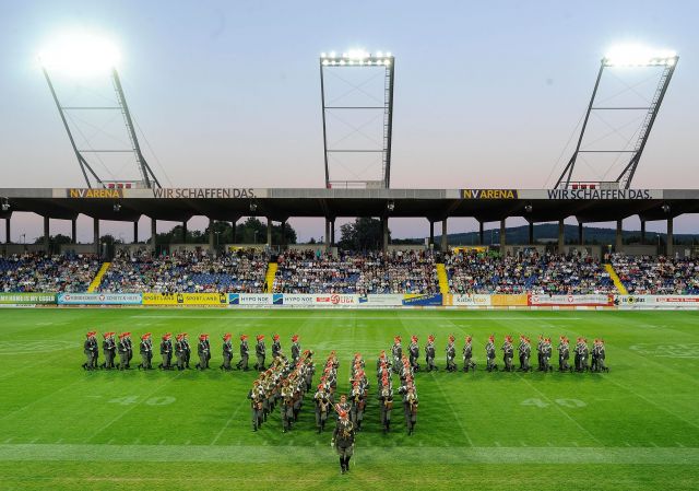 Bildgröße auf die Monitorauflösung (640x480 px) optimiert