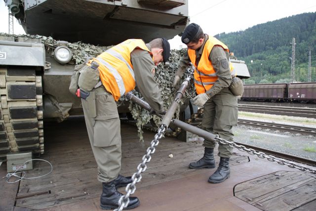 Bildgr&ouml;&szlig;e auf die Monitoraufl&ouml;sung (640x480 px) optimiert