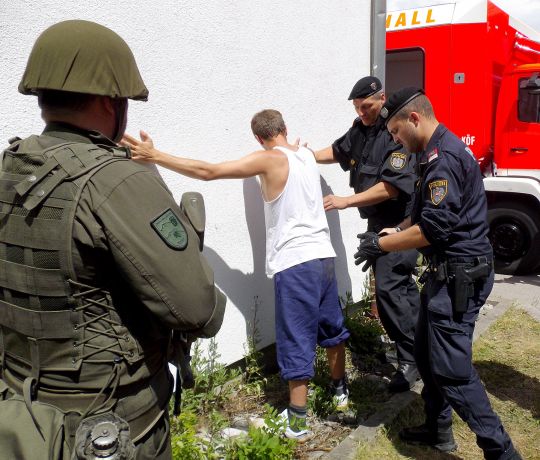 Bildgr&ouml;&szlig;e auf die Monitoraufl&ouml;sung (640x480 px) optimiert