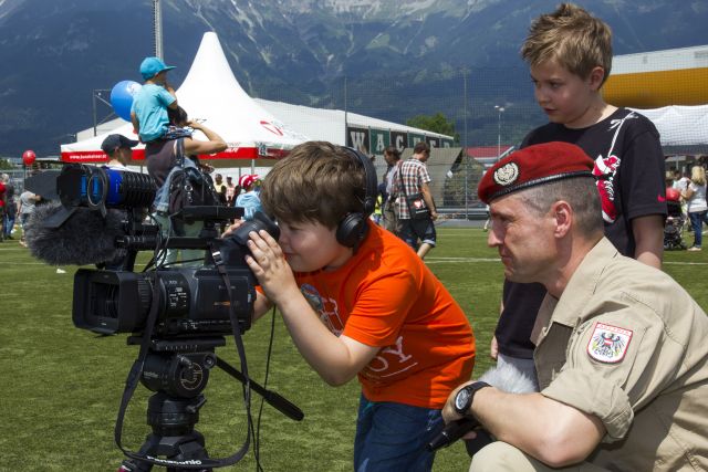 Bildgr&ouml;&szlig;e auf die Monitoraufl&ouml;sung (640x480 px) optimiert