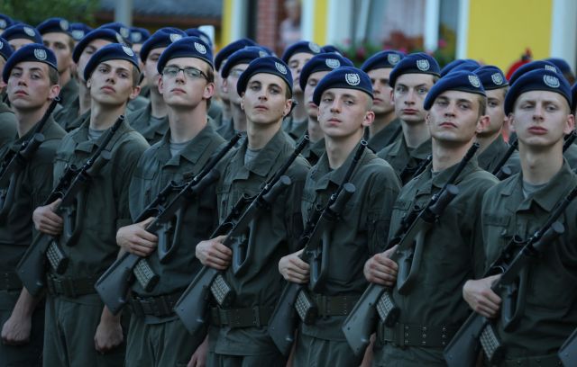 Bildgröße auf die Monitorauflösung (640x480 px) optimiert