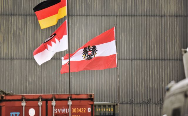 Bildgröße auf die Monitorauflösung (640x480 px) optimiert