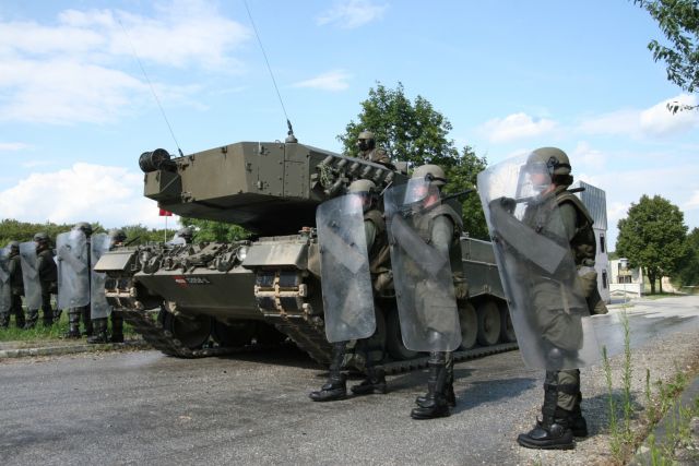 Bildgröße auf die Monitorauflösung (640x480 px) optimiert