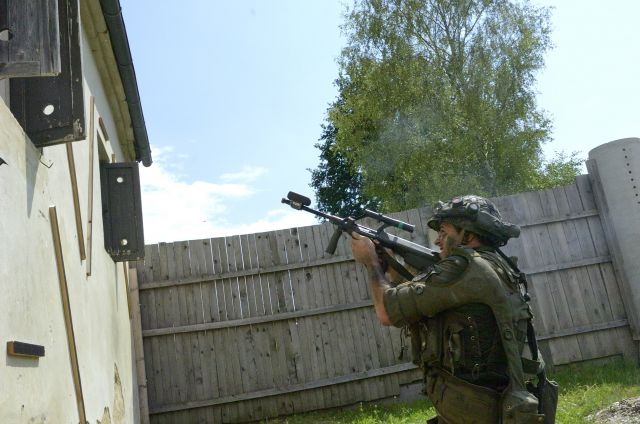 Bildgröße auf die Monitorauflösung (640x480 px) optimiert