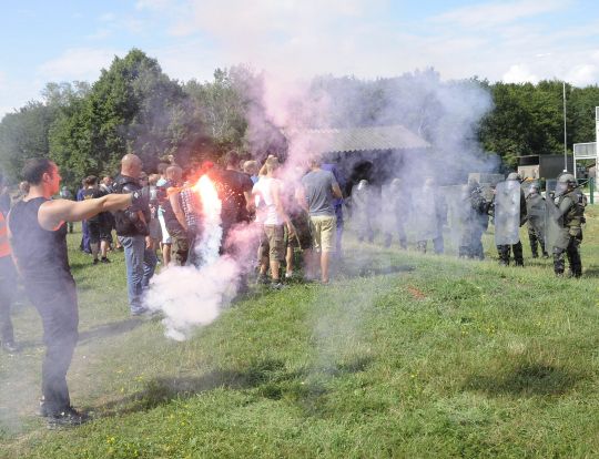 Bildgröße auf die Monitorauflösung (640x480 px) optimiert