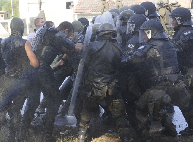 Bildgröße auf die Monitorauflösung (640x480 px) optimiert