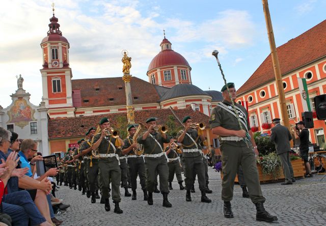 Bildgr&ouml;&szlig;e auf die Monitoraufl&ouml;sung (640x480 px) optimiert