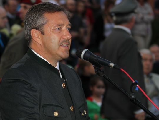 Bildgröße auf die Monitorauflösung (640x480 px) optimiert