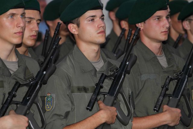 Bildgröße auf die Monitorauflösung (640x480 px) optimiert