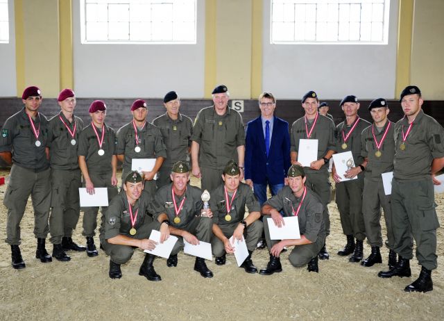 Bildgröße auf die Monitorauflösung (640x480 px) optimiert