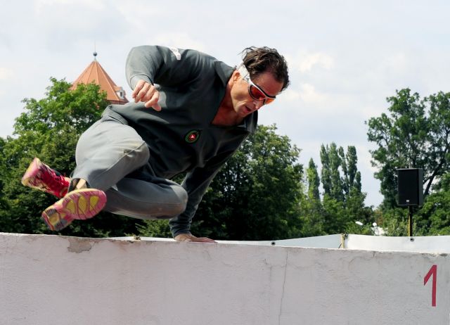 Bildgröße auf die Monitorauflösung (640x480 px) optimiert