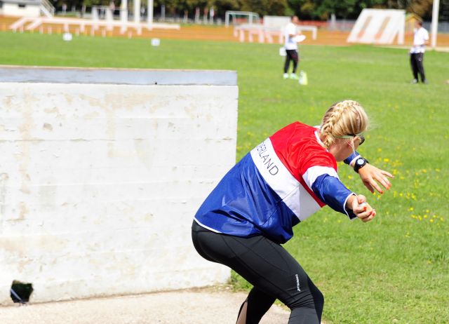 Bildgröße auf die Monitorauflösung (640x480 px) optimiert