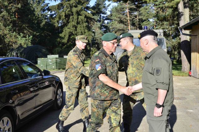 Bildgr&ouml;&szlig;e auf die Monitoraufl&ouml;sung (640x480 px) optimiert