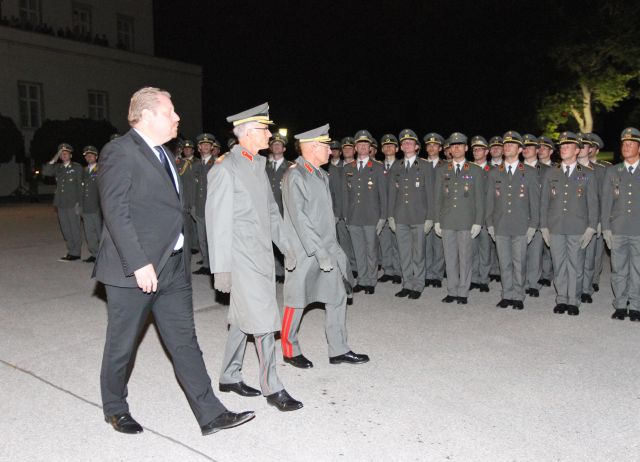 Bildgröße auf die Monitorauflösung (640x480 px) optimiert