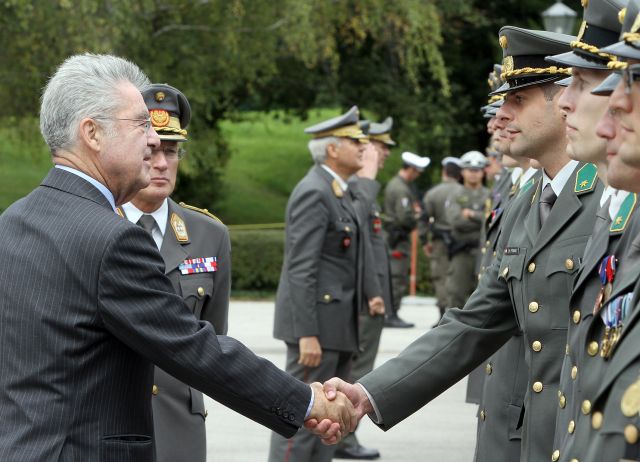 Bildgröße auf die Monitorauflösung (640x480 px) optimiert