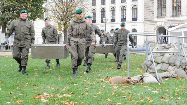 Bildgröße auf die Monitorauflösung (640x480 px) optimiert