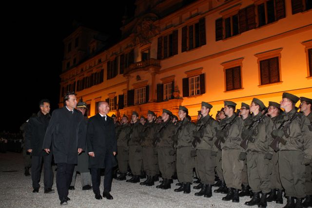 Bildgröße auf die Monitorauflösung (640x480 px) optimiert