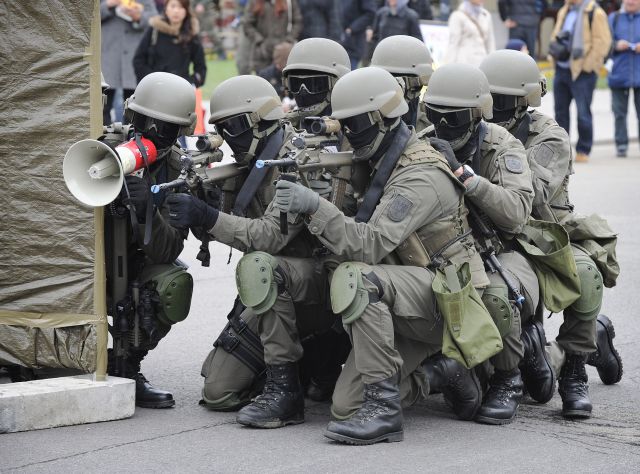 Bildgr&ouml;&szlig;e auf die Monitoraufl&ouml;sung (640x480 px) optimiert